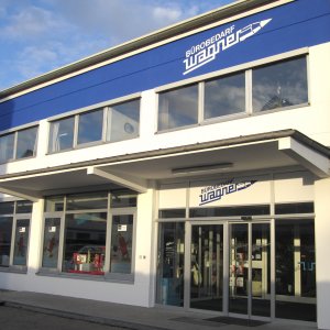 Eingang Wagner Gebäude