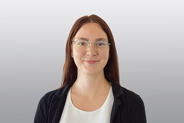 Laura Simon